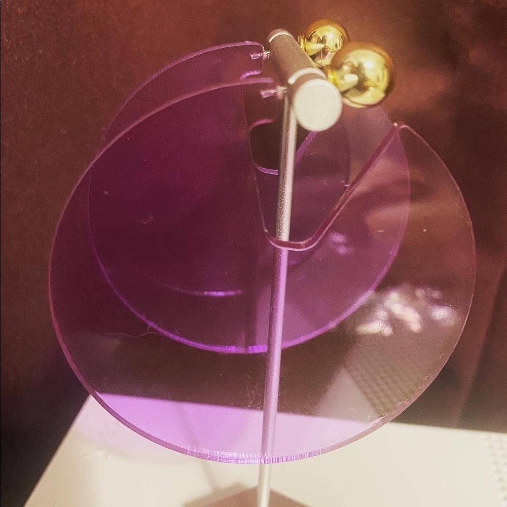 New! Abstract Hoops - Picture 3 of 4